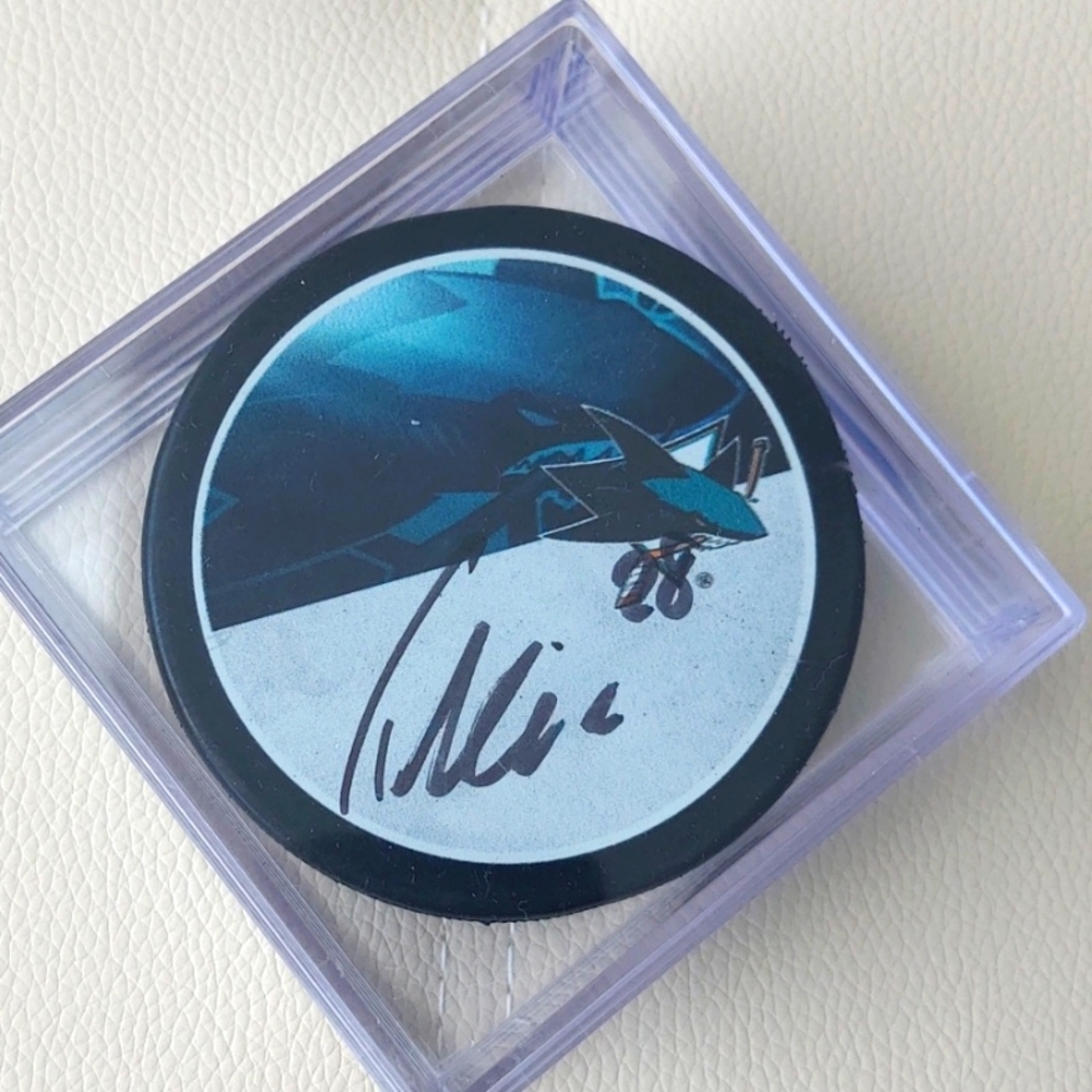 Sharks NHL puck, signed by Timo Meier